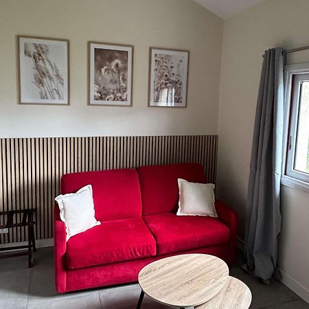 Mercure Lyon Est Villefontaine Εξωτερικό φωτογραφία
