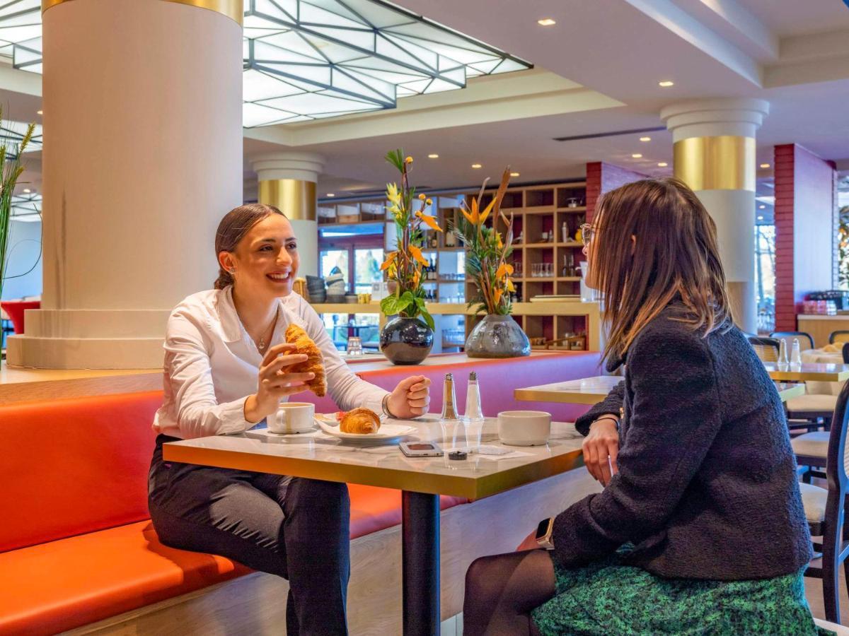 Mercure Lyon Est Villefontaine Εξωτερικό φωτογραφία