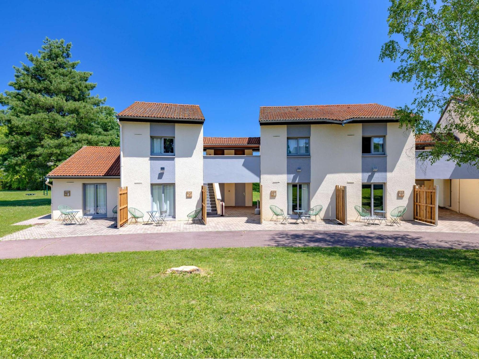 Mercure Lyon Est Villefontaine Εξωτερικό φωτογραφία